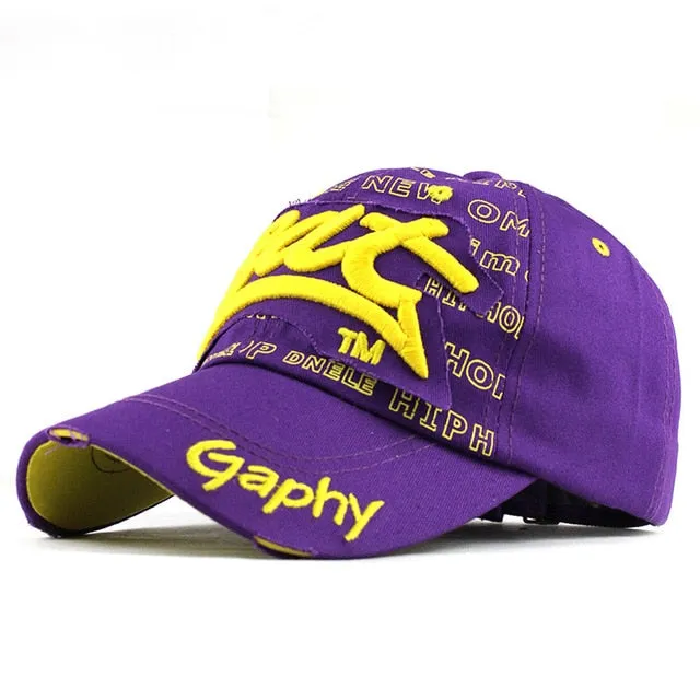 Bat Gaphy Embroidered Snapback Baseball Cap