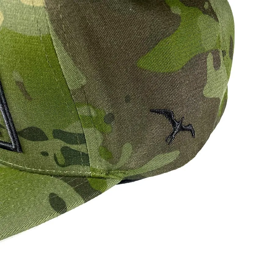 CAMO SNAPBACK HAT