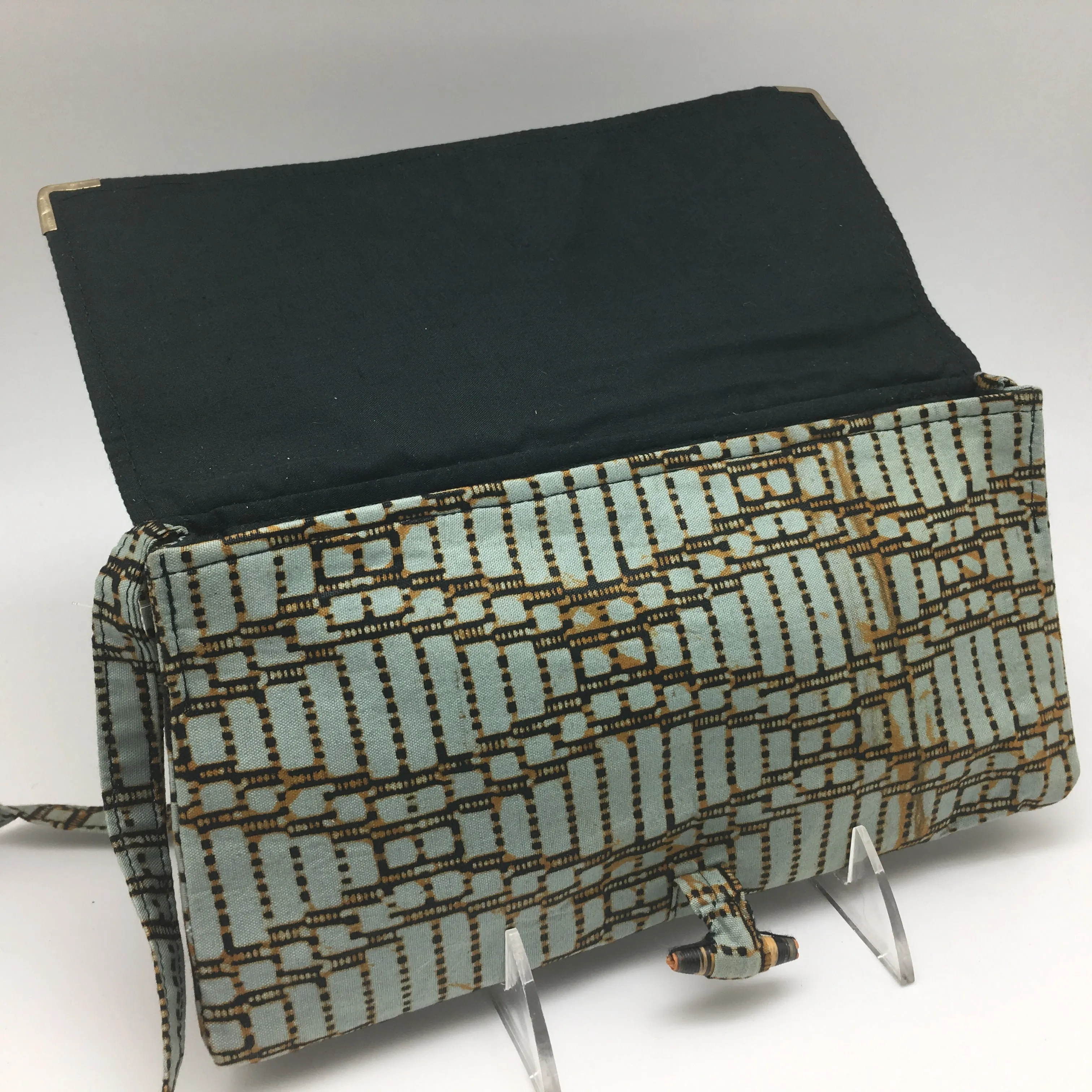 Rwandan Batik Clutch Bag w/Shoulder Strap - Mint Abstract