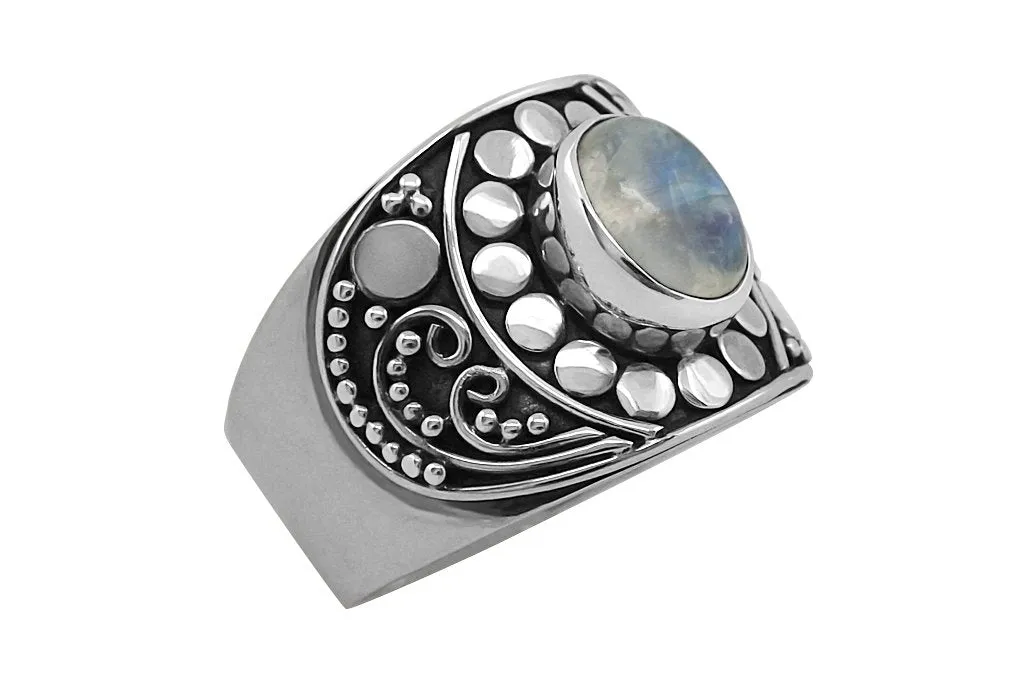 Silver Moonstone Evelyn Ring