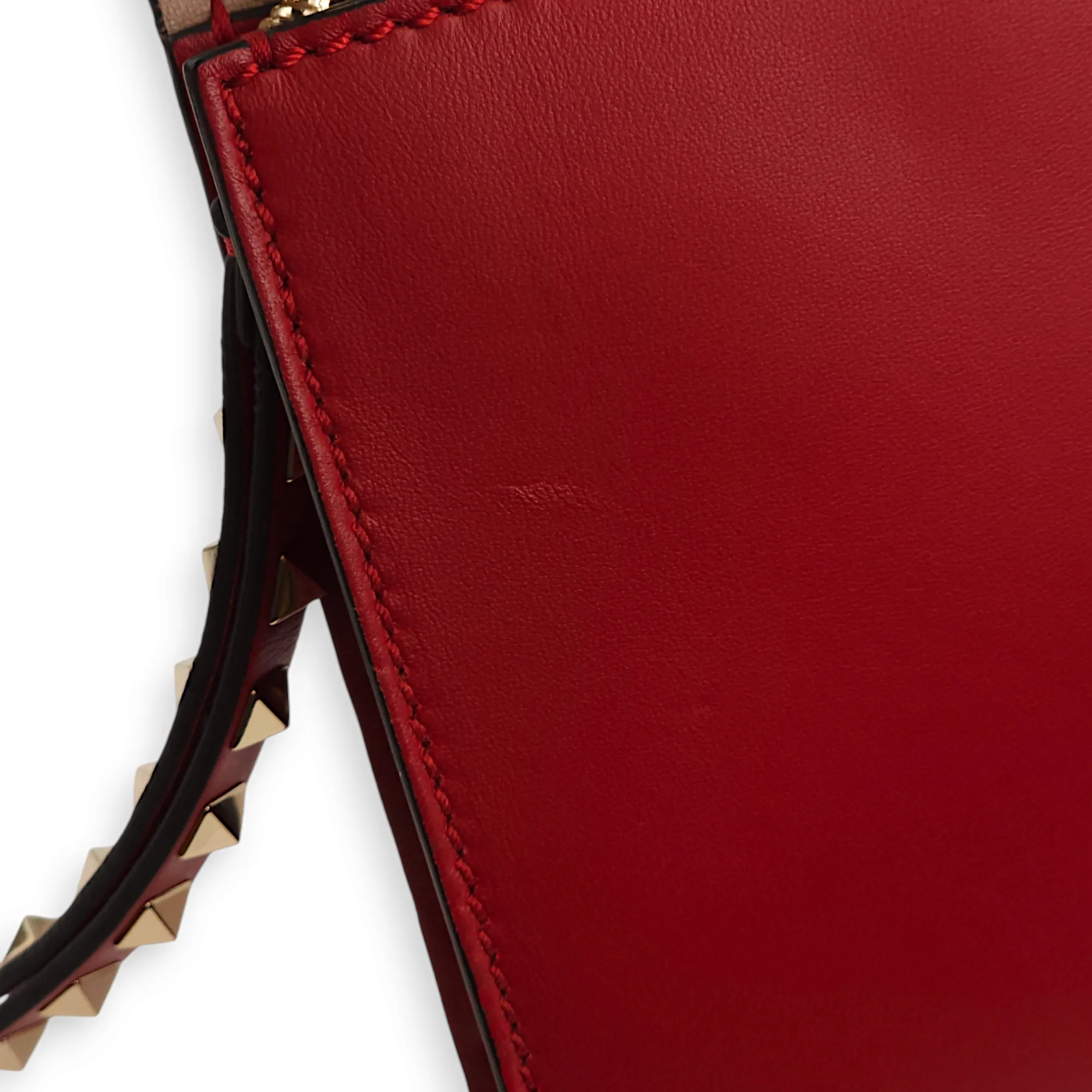 Studded Wristlet Red Clutch in Lambskin, Gold hardware