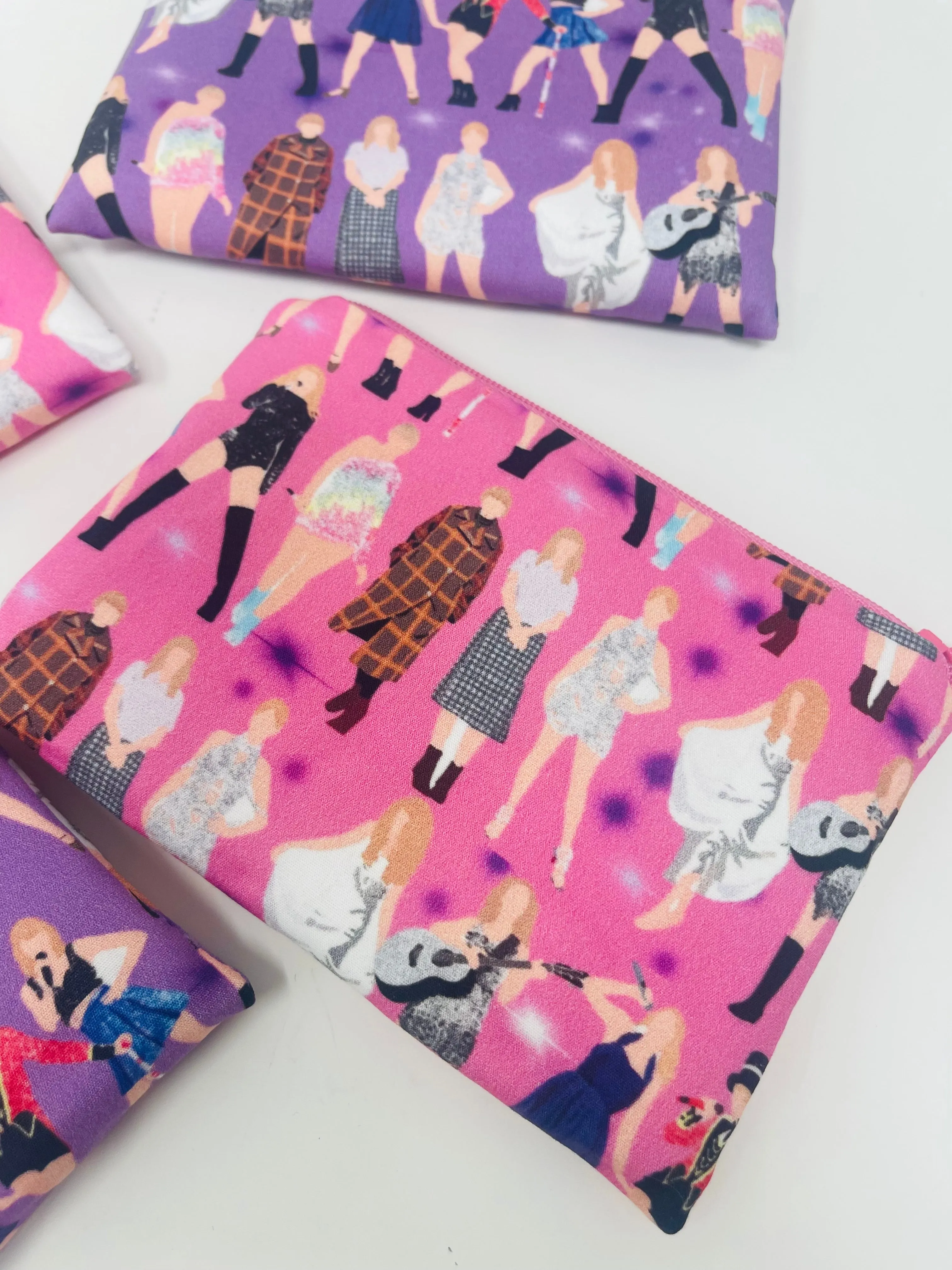 Swiftie pouch- pink