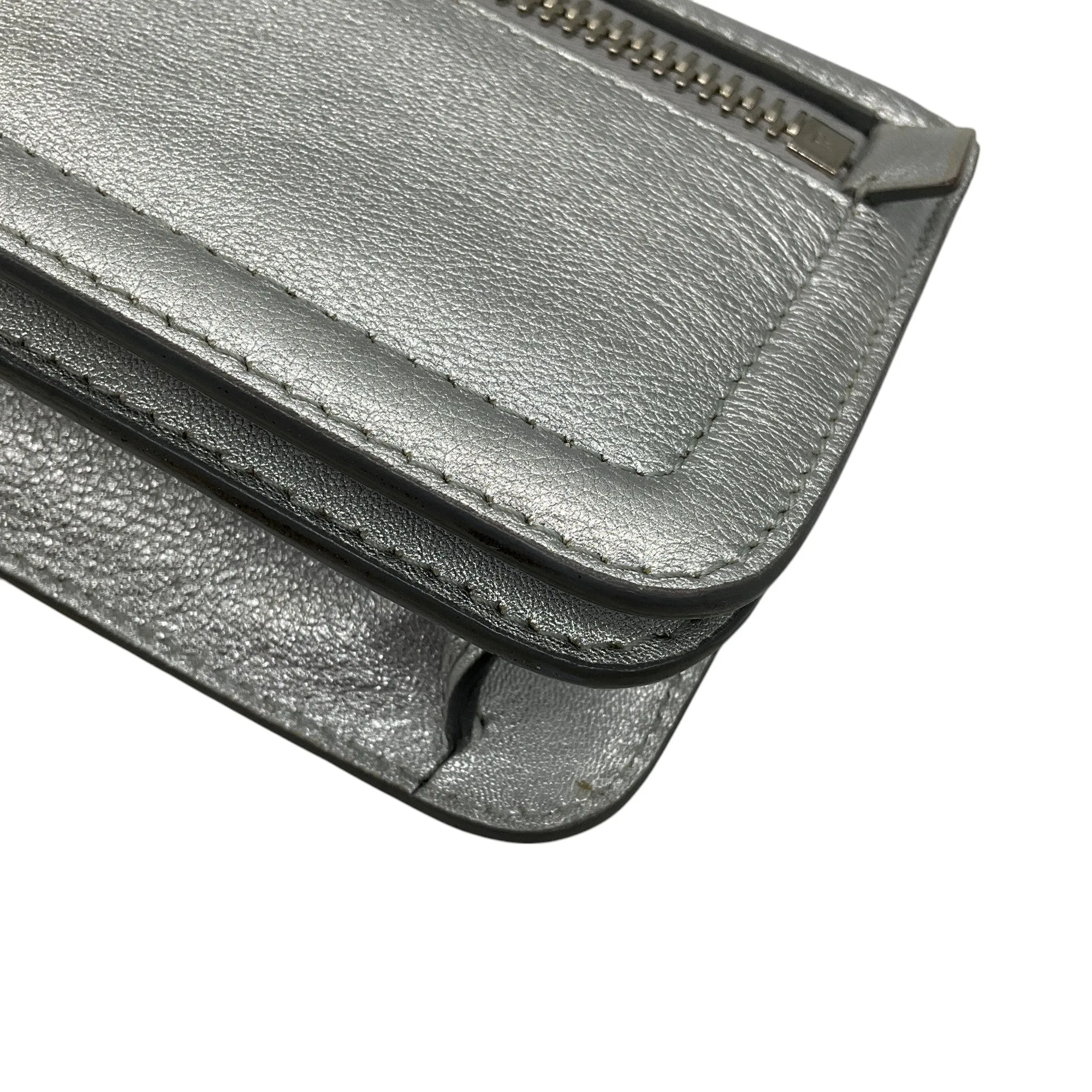 Tom Ford Silver Metallic Zipper Detail Jennifer Clutch Handbag